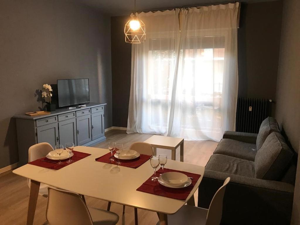 La Casa Di Anna, Appartamento Trilocale Con Balcone E Garage Brescia Dış mekan fotoğraf